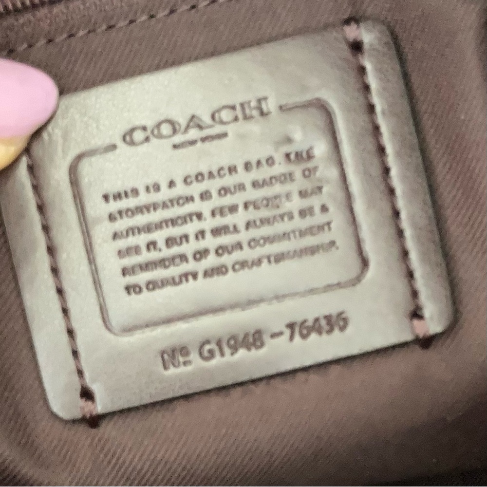 Coach Sutton Hobo Rivets Taupe Pebble Leather Bag - Picture 9 of 9